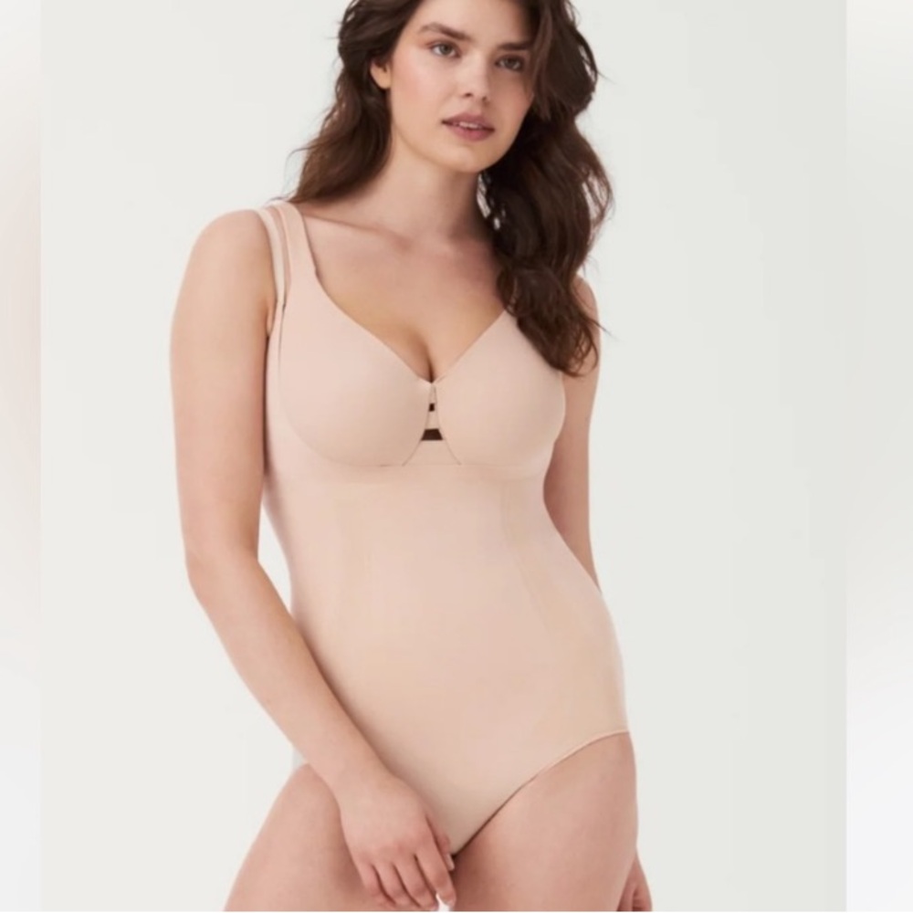*LIKE NEW* SPANX OnCore Sculpting Open-Bust Panty Bodysuit, Soft Nude, size XL